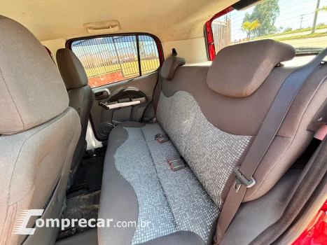 Uno Attractive 1.4 8V (Flex) 4p