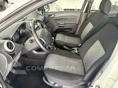 FIESTA 1.6 ROCAM SE SEDAN 8V FLEX 4P MANUAL