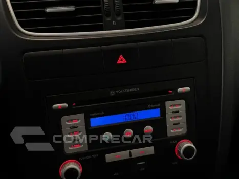 FOX - 1.0 MI 8V 4P MANUAL