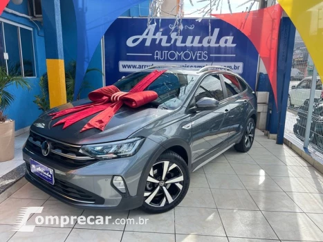 Volkswagen NIVUS 4 portas
