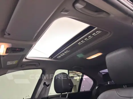 320i 2.0 SPORT GP 16V TURBO ACTIVE FLEX 4P AUTOMÁTICO