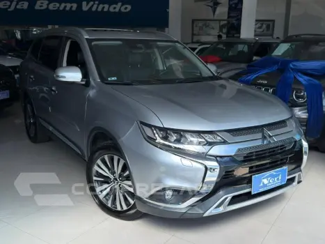 OUTLANDER HPE-S 2.2 Diesel 4x4 Aut.