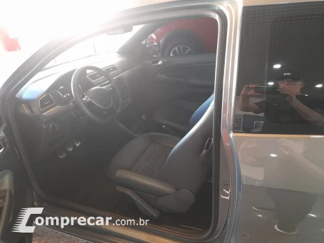 Saveiro CD 1.6 Extreme