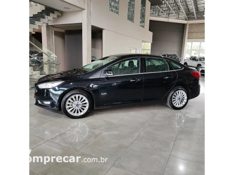 FOCUS 2.0 TITANIUM PLUS SEDAN 16V FLEX 4P POWERSHIFT
