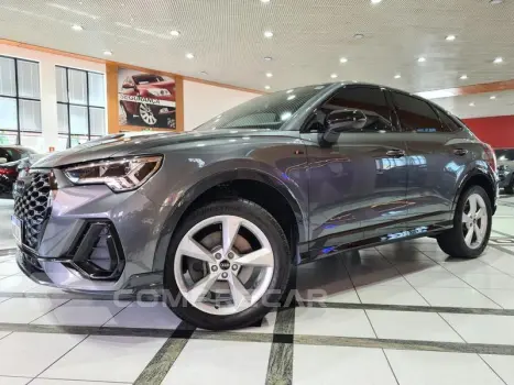 Audi Q3 SPORTBACK TFSI PERFORMANCE QUATTRO 4 portas