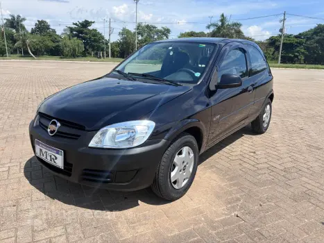 CELTA 1.0 MPFI Life 8V