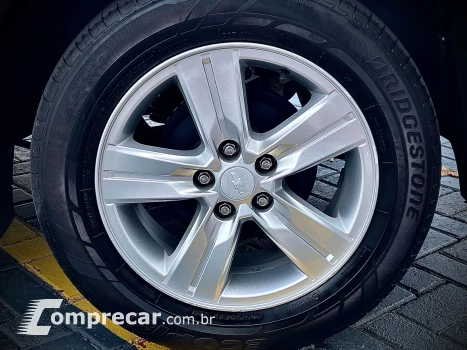 TRACKER 1.4 16V Turbo LT