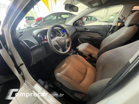 HB20S - 1.6 COMFORT PLUS 16V 4P MANUAL