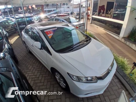 CIVIC - 1.8 EXS 16V 4P AUTOMÁTICO