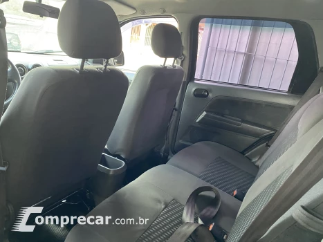 ECOSPORT 1.6 XLS 8V