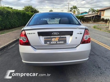 FIESTA 1.6 Rocam Sedan 8V