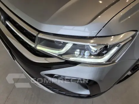 TAOS 1.4 250 TSI TOTAL FLEX HIGHLINE AUTOMÁTICO