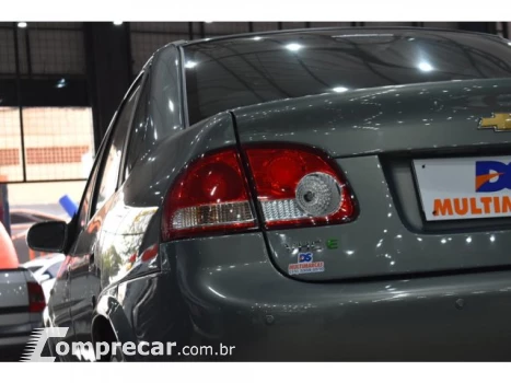 CLASSIC - 1.0 MPFI LS 8V 4P MANUAL