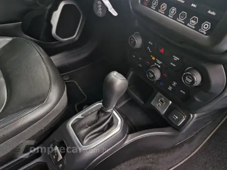 RENEGADE 1.8 16V FLEX LONGITUDE 4P AUTOMÁTICO