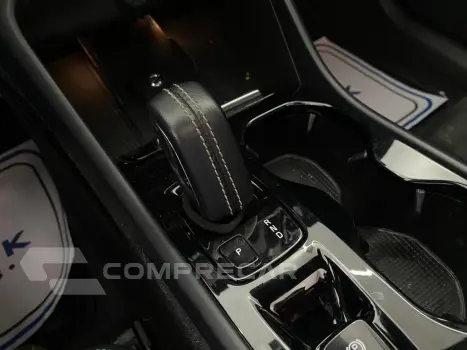 XC40 T5 RDESIGN (HIBRIDO)