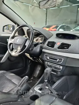 FLUENCE Sed. Dynamique 2.0 16V FLEX Aut.