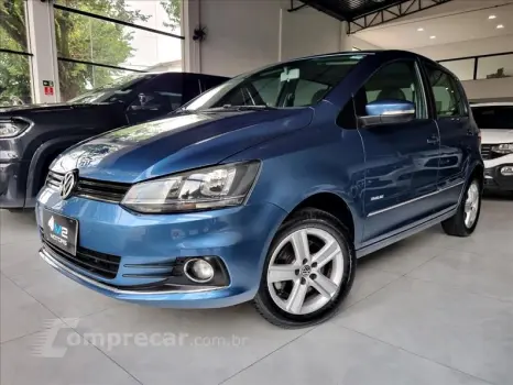 Volkswagen FOX 1.6 MSI Highline 16V 4 portas