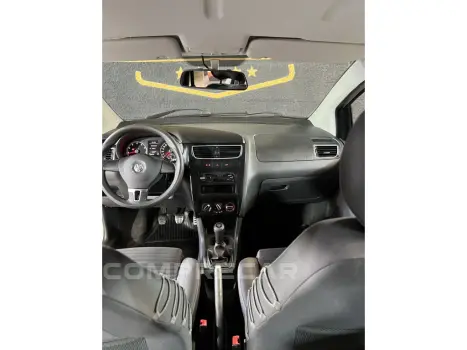 CROSSFOX 1.6 MI FLEX 8V 4P MANUAL