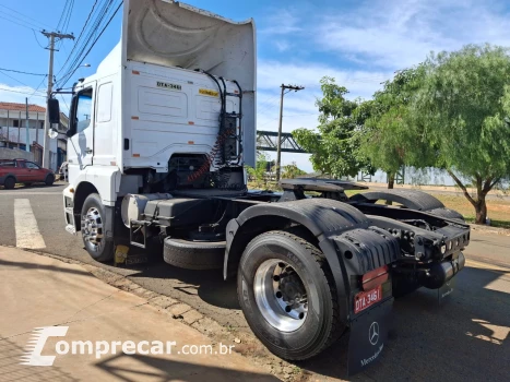 CAMINHAO  MB 1933    4X2