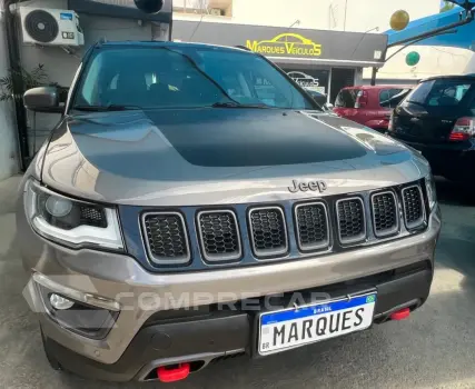 COMPASS 2.0 16V Trailhawk 4X4