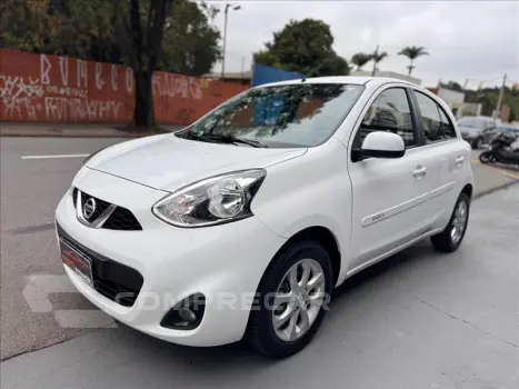 NISSAN MARCH 1.6 SV 16vstart 4 portas