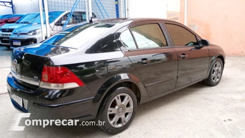 VECTRA 2.0 MPFI Elegance 8V