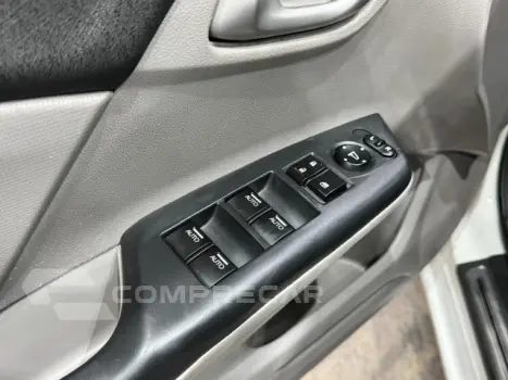 CIVIC - 1.8 LXS 16V 4P AUTOMÁTICO