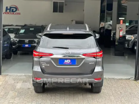 HILUX SWSRXA4FD