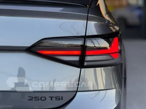 VIRTUS 1.4 250 TSI EXCLUSIVE AUTOMÁTICO