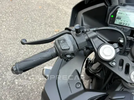 YZF R15 ABS