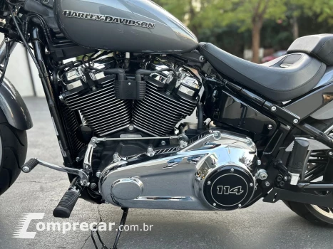 Softail Breakout 114