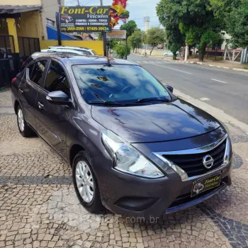 VERSA SV 1.6 16V FlexStart 4p Aut.