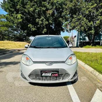 FIESTA 1.6 MPI Class Hatch 8V