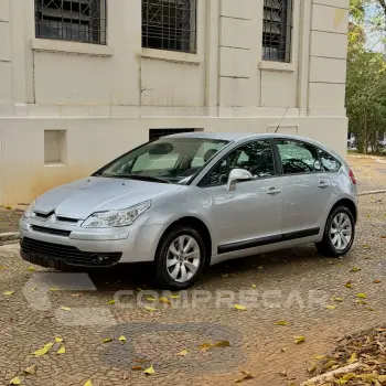 CITROEN C4 1.6 GLX 16V 4 portas