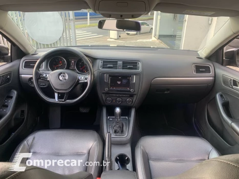 JETTA Comfortline 1.4 TSI 16V 4p Aut.