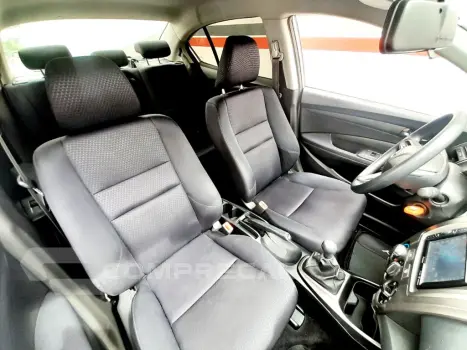 CITY Sedan DX 1.5 Flex 16V Mec.