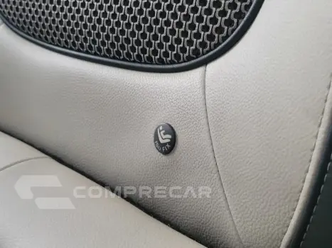 CAPTUR Intense 2.0 16V Flex 5p Aut.