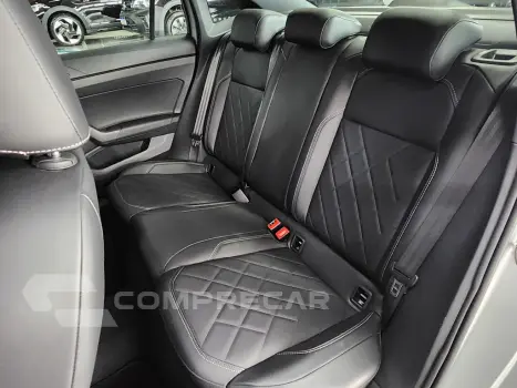 VIRTUS 1.4 250 TSI EXCLUSIVE AUTOMÁTICO