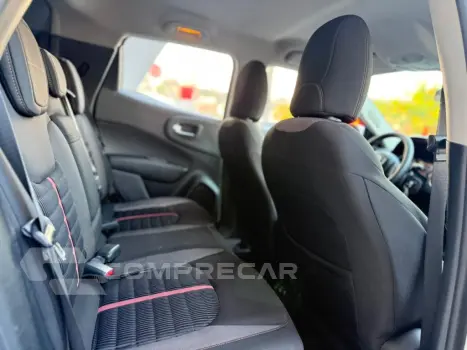 TORO 2.0 16V TURBO DIESEL FREEDOM 4WD AT9