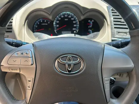 Hilux SW4 SRV D4-D 4x4 3.0 TDI Dies. Aut