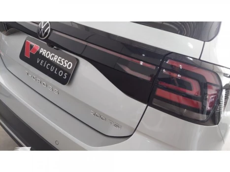 T-CROSS - 1.0 200 TSI TOTAL COMFORTLINE AUTOMÁTICO