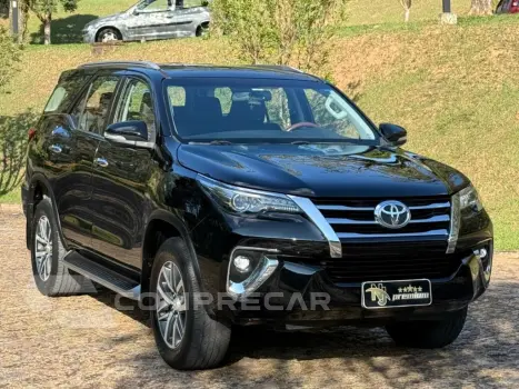 HILUX SW4 2.8 SRX 4X4 7 LUGARES 16V TURBO INTERCOOLER DIESEL