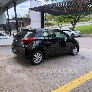 HB20 1.6 Comfort Style 16V