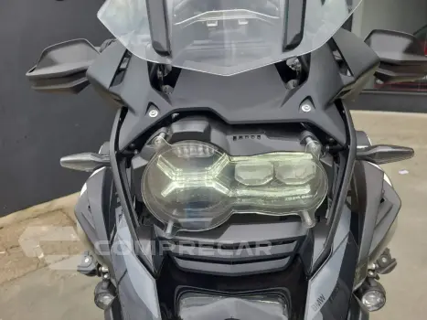 R 1250 GS Adventure Premium Triple Black