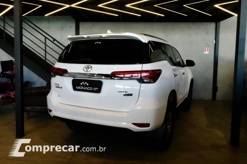 Hilux SW4 2.7 16V 4P FLEX SRV 7 LUGARES AUTOMÁTICO