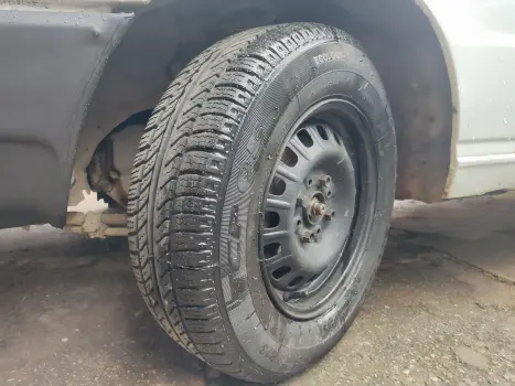 FIORINO 1.5 Fire Furgão 8V