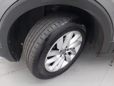 T-CROSS 1.0 200 TSI TOTAL FLEX AUTOMÁTICO