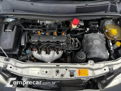 Zafira 2.0 Mpfi Elegance 16V Gasolina 4P Manual