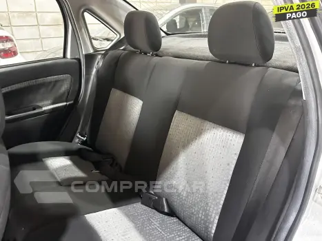 FIESTA 1.6 ROCAM SE SEDAN 8V FLEX 4P MANUAL