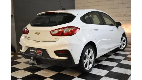 CRUZE HATCH - 1.4 TURBO SPORT6 LTZ 16V 4P AUTOMÁTICO